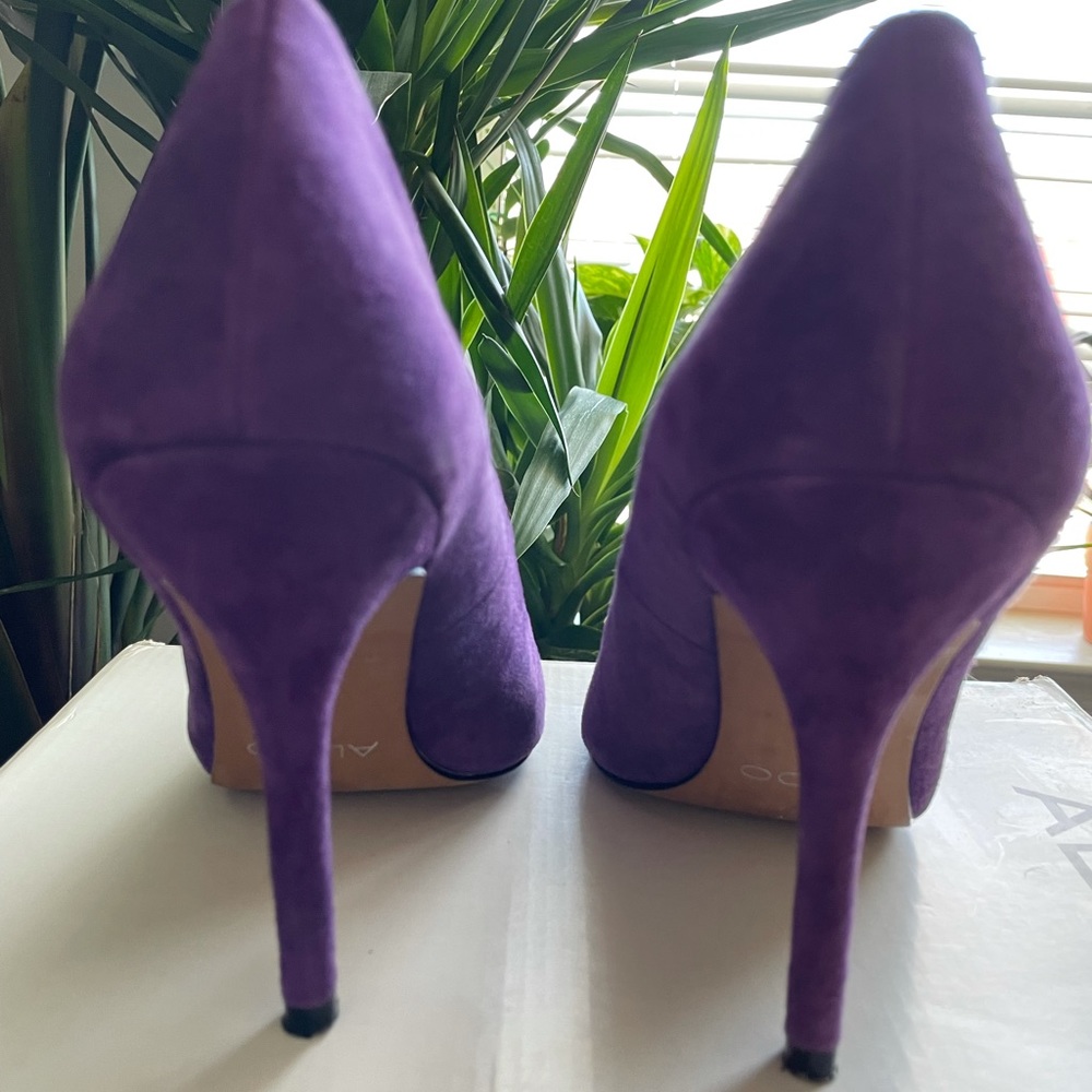 Purple Aldo Suede Pump - Picture 5 of 6